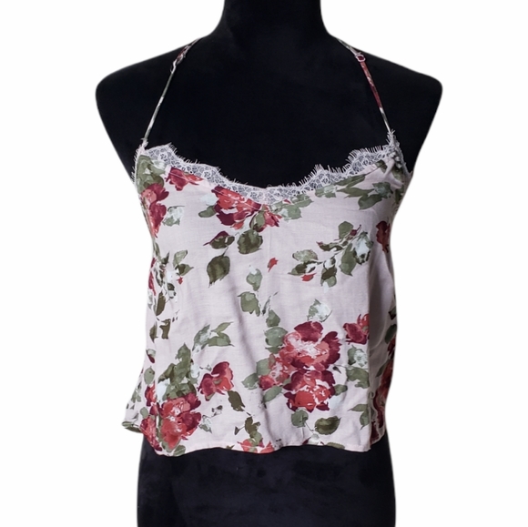Aeropostale Tops - Aeropostale Floral Lace Camisole